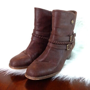 Baretraps Brush Brown Minary Boot Sz10W